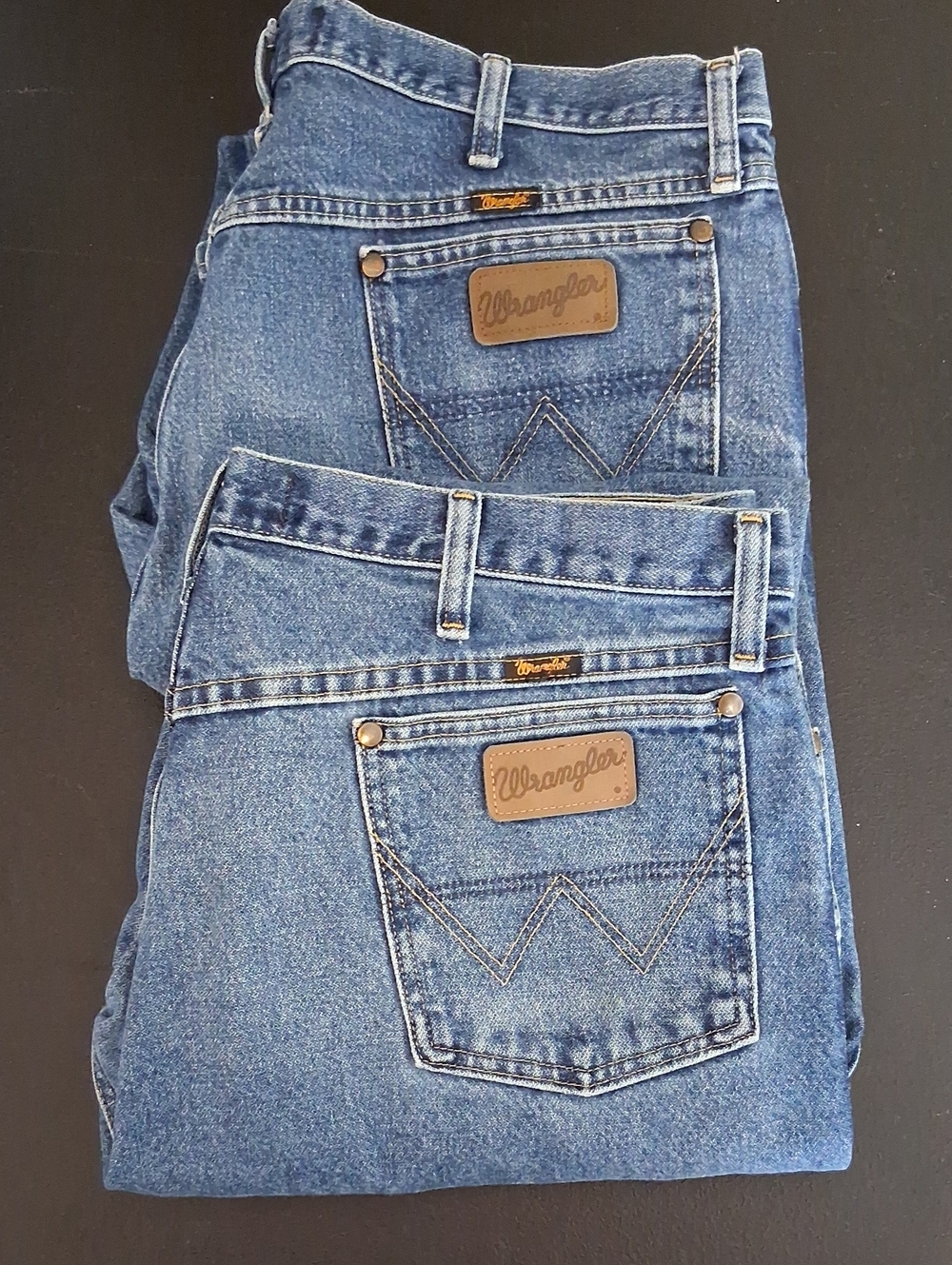 2 Wrangler George Strait Men’s Blue Relaxed Fit Denim Jeans Bundle 38 X 32 Set
